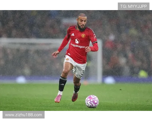 曼联后卫马兹拉维重返训练场